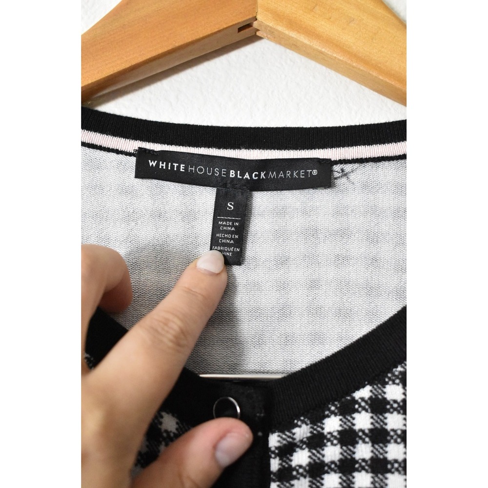 White House Black Market Cardigan Womens S Black White Gingham Button Front Knit - Picture 4 of 6